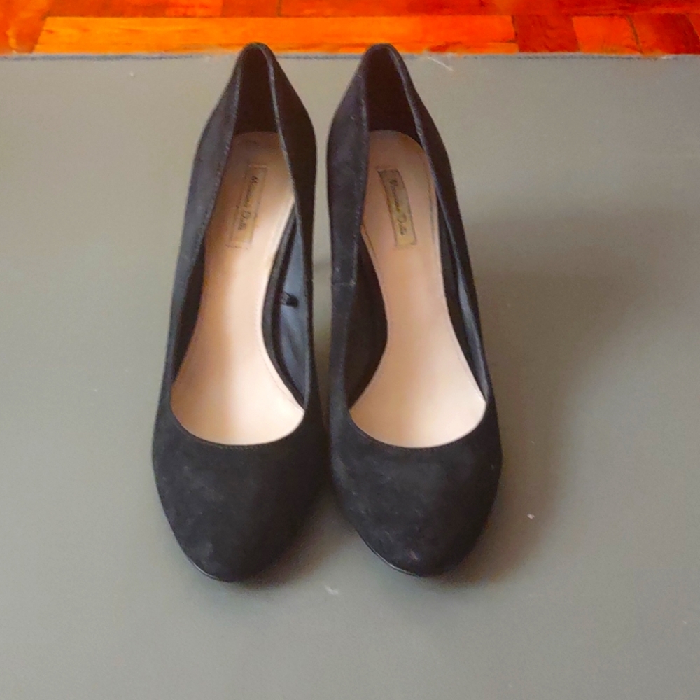 Excellent condition black heels 👠